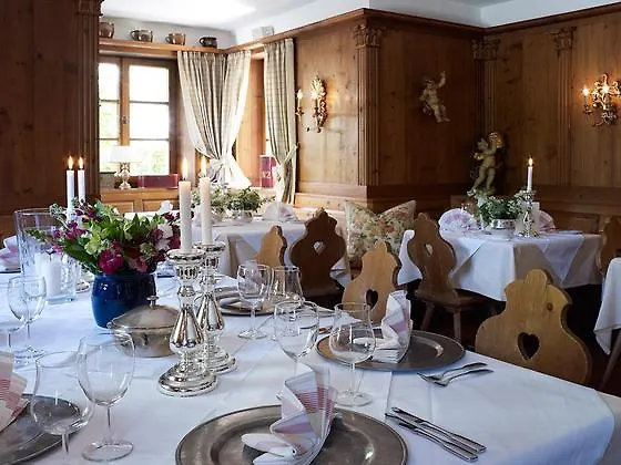 Alte Posthalterei Han/Misafirhane 3*
