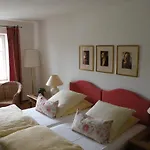 Alte Posthalterei Han/Misafirhane Zorneding